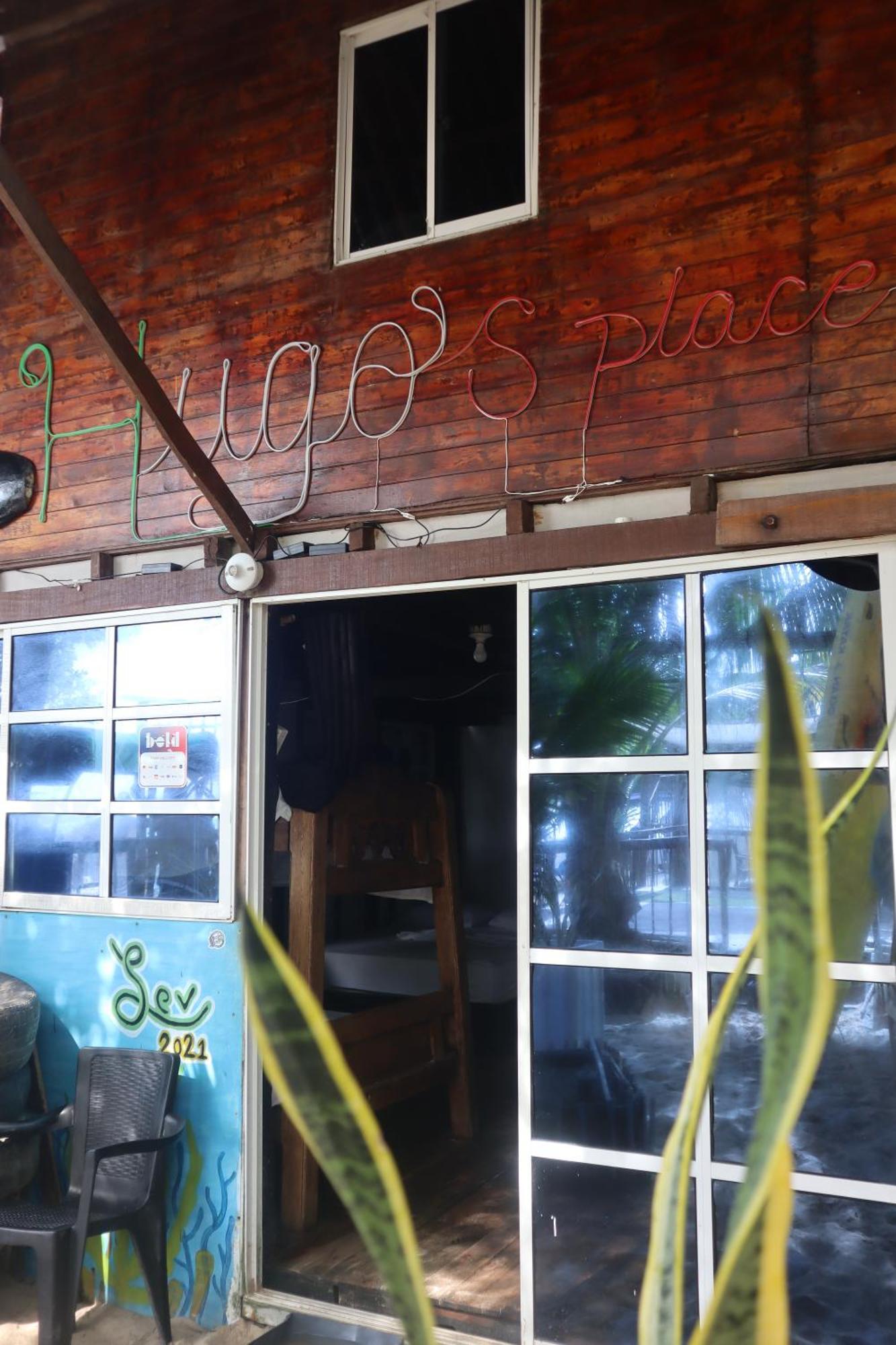 Hugos Place Baru *